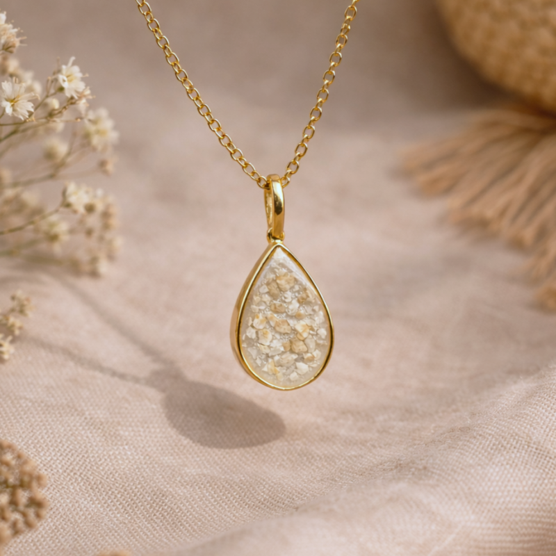 Hingekee mälestusehe Kira.png